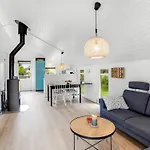 Frender - 800m To The Fjord By Interhome Hemmet